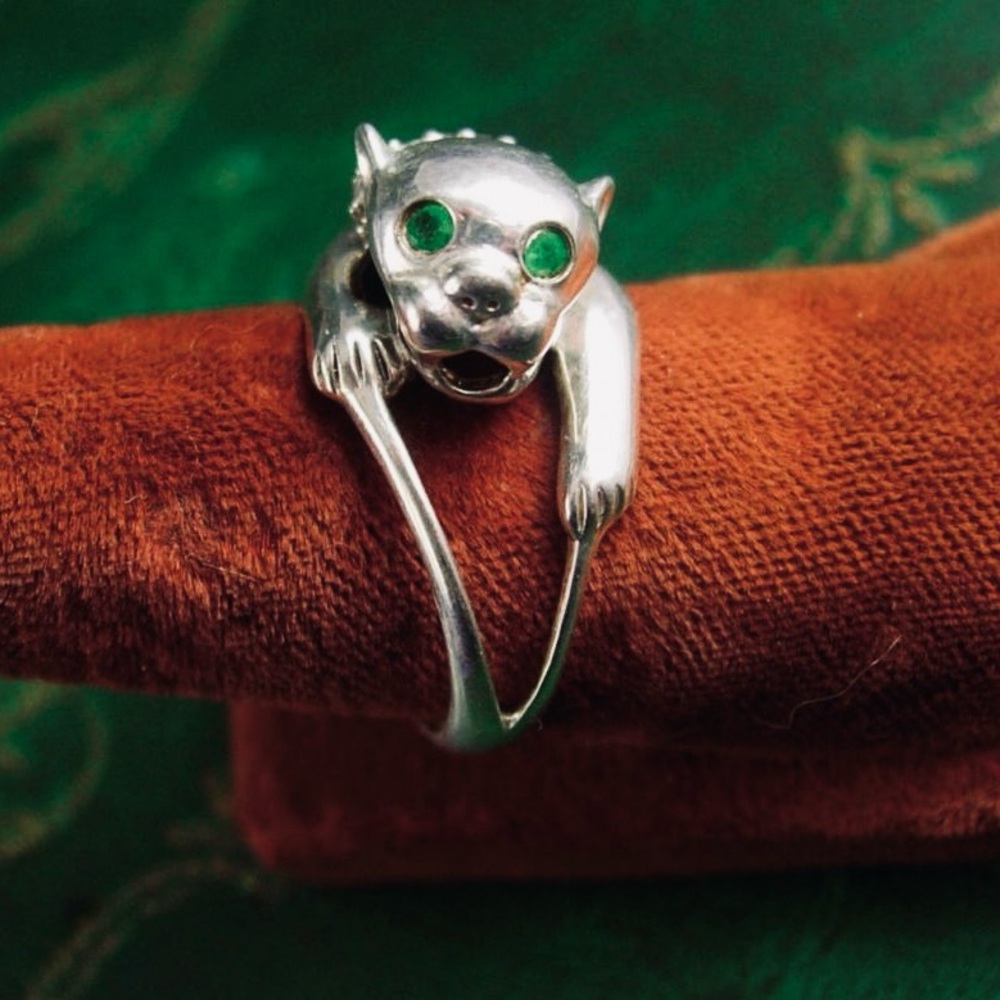 Sterling Panther wrap ring w/ Genuine Emerald eyes & Diamond collar